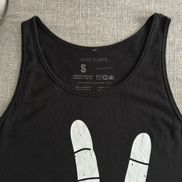 Graphic Tank Seek Peace and Pursue It - Picture 3 of 8